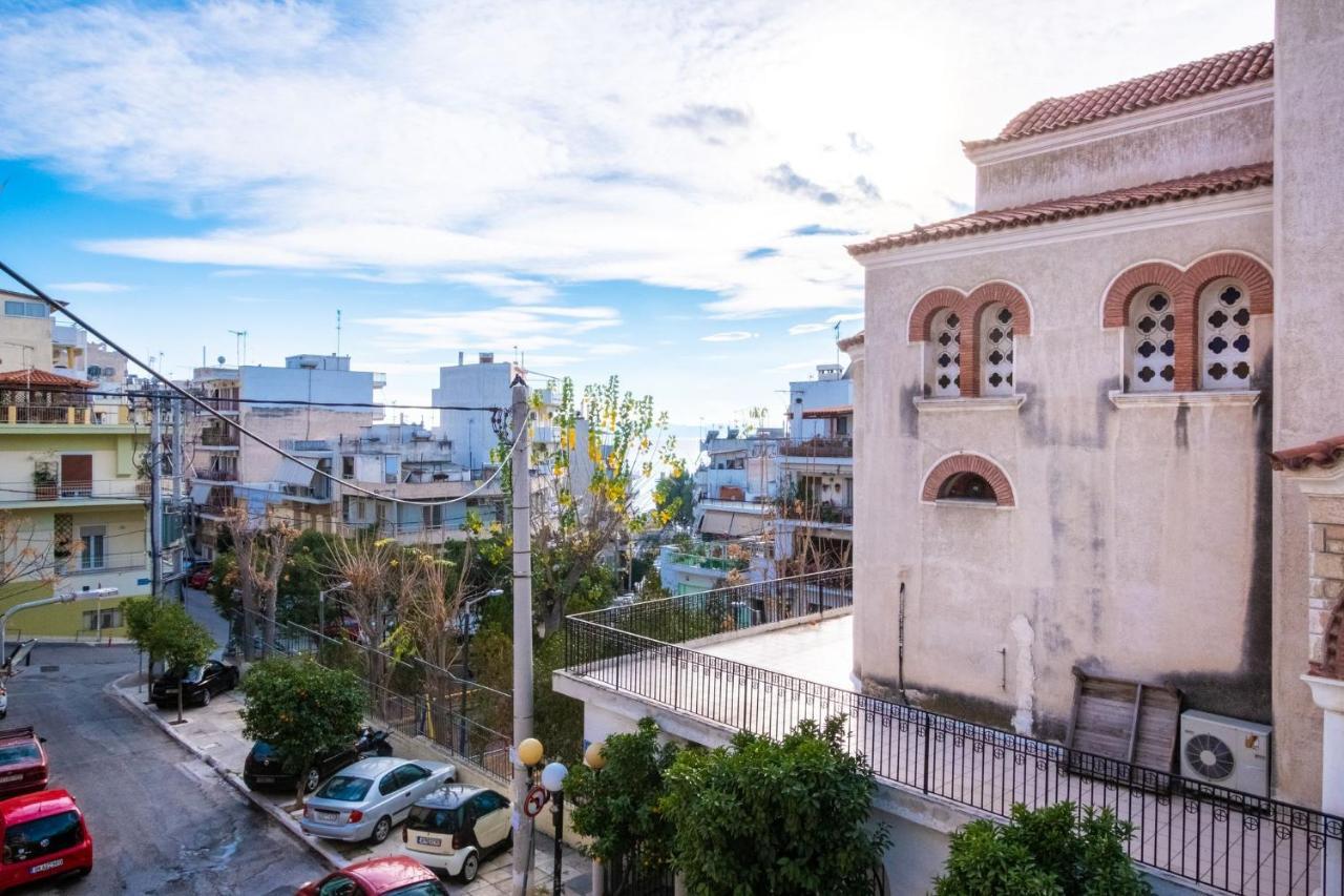 Joyfull Apartment In Piraeus Exterior photo